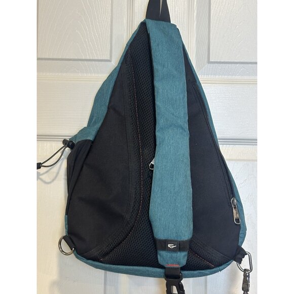 Outdoor‎ Master Disney Themed Sling Backpack - Picture 6 of 7